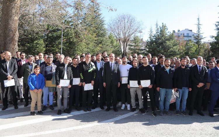 Afet bölgesinden dönen personeliyle buluştu