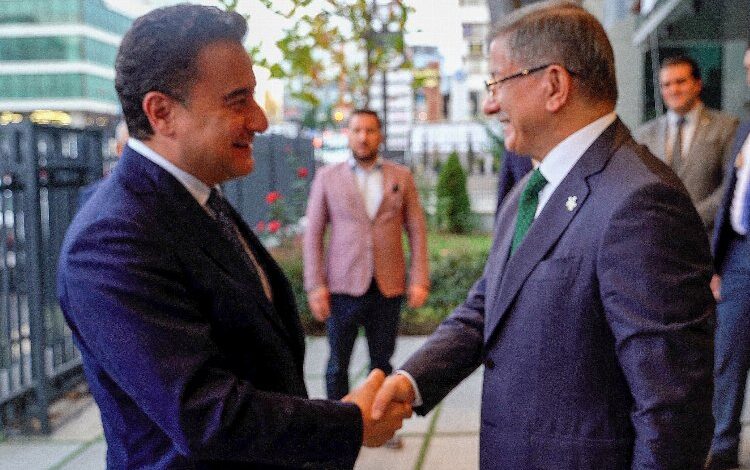 Babacan, Davutoğlu ile de görüştü