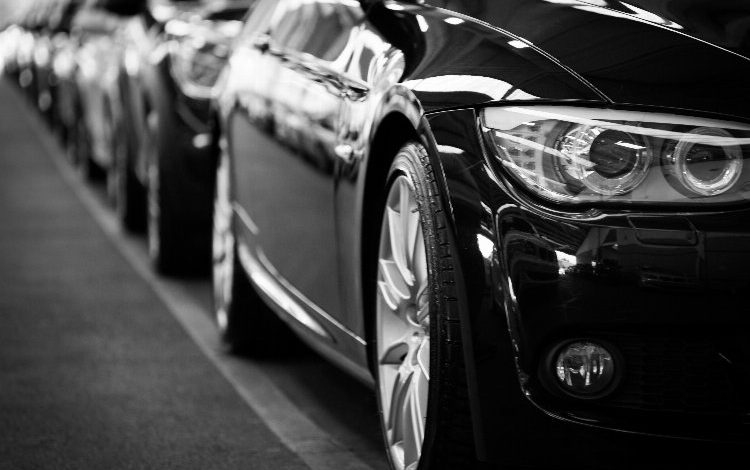 Tüketici ikinci el otomobilde indirimi bekliyor Tüketici ikinci el otomobilde indirimi bekliyor