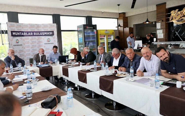 Kayseri Kocasinan’da muhtarlarla istişare toplantısı Kayseri Kocasinan’da muhtarlarla istişare toplantısı