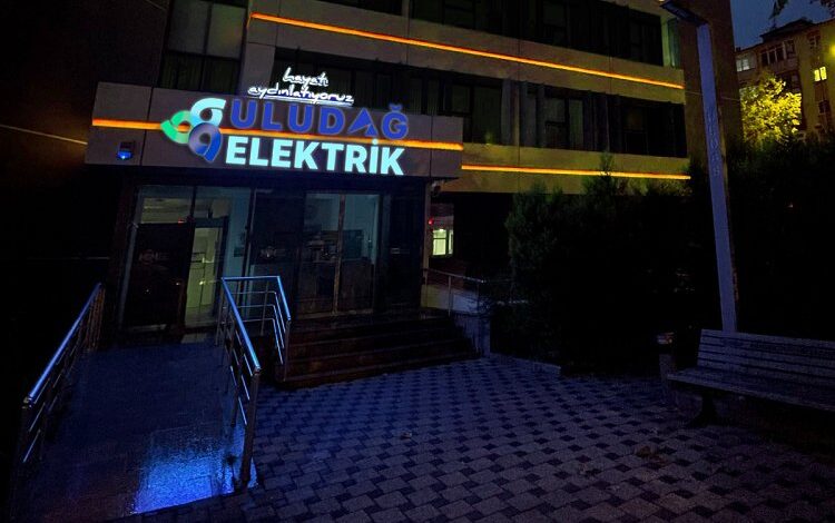 Faturalar kadın şiddete ‘dur’ dedi Faturalar kadın şiddete ‘dur’ dedi