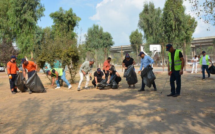 Belediye çalışanlarından temizlik seferberliği Belediye çalışanlarından temizlik seferberliği
