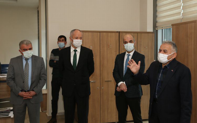 Memduh Büyükkılıç’tan Tapu Kadastro çıkarması