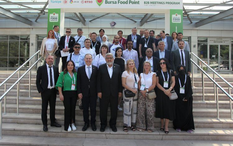‘Bursa Food Point’ 60 ülkeyi Bursa’da buluşturdu ‘Bursa Food Point’ 60 ülkeyi Bursa’da buluşturdu