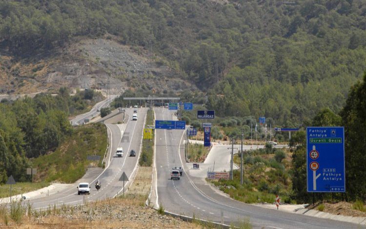 CHP’li Tezcan: “Göcek Tüneli hani ücretsiz olacaktı?” CHP’li Tezcan: “Göcek Tüneli hani ücretsiz olacaktı?”