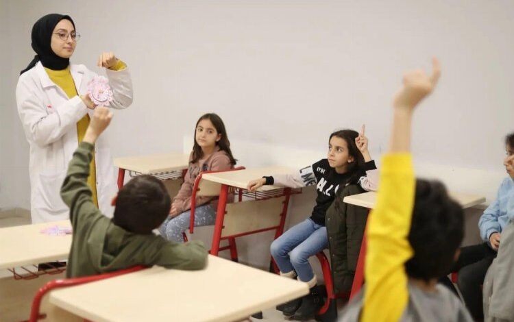 Gebzeli çocuklara ücretsiz destek kursları Gebzeli çocuklara ücretsiz destek kursları