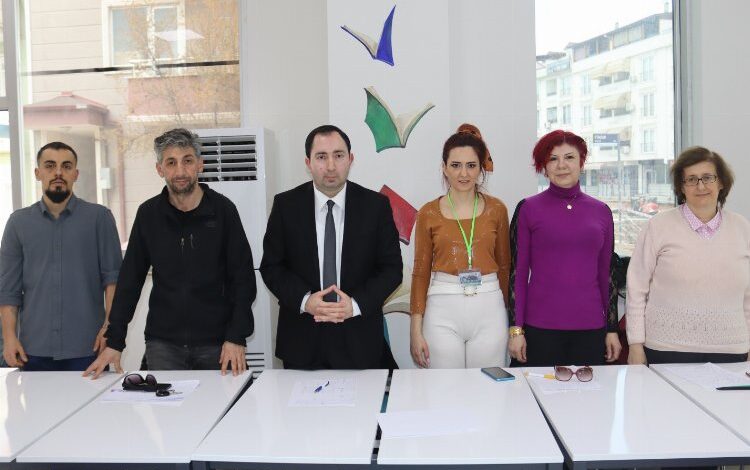 İzmit’te 23 Nisan Şiir Yarışması sonuçlandı