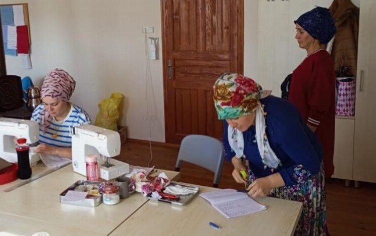 İZMEK’te Giyim Kursuna yoğun ilgi