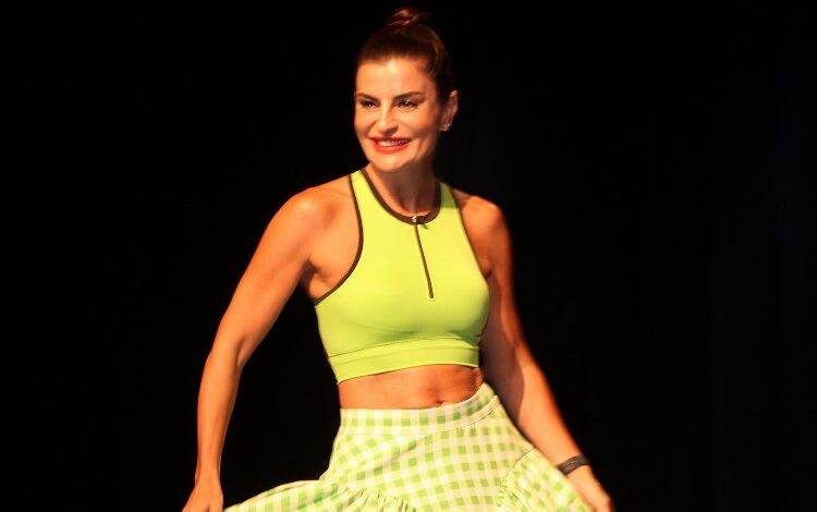 Ece Vahapoğlu mutluluğun sırrını verdi!