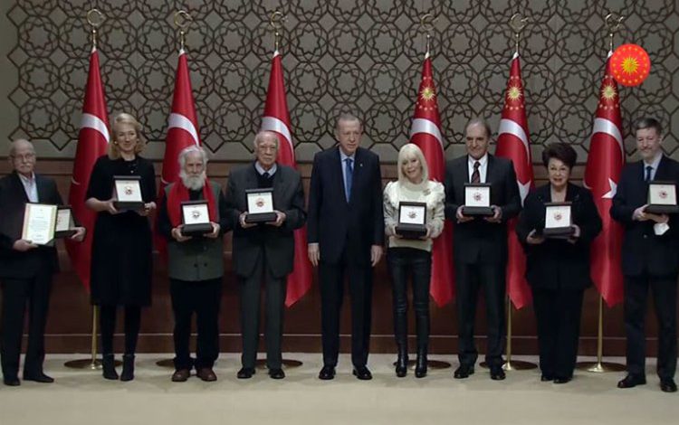 Kültür ve Sanat Büyük Ödülleri’ni Cumhurbaşkanı Erdoğan takdim etti