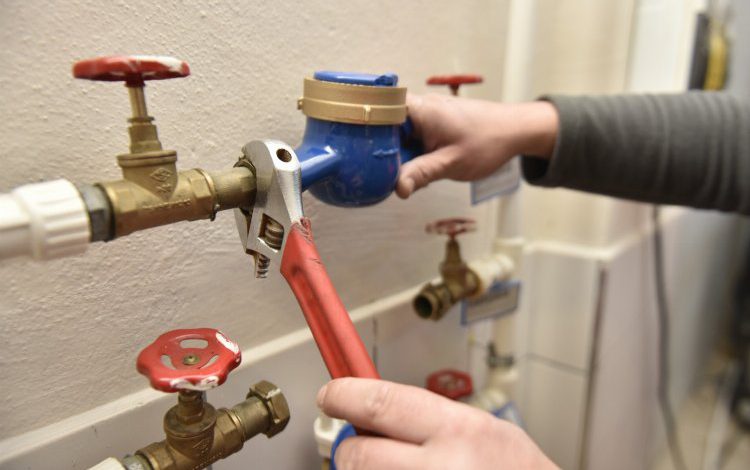 Bursa’da BUSKİ eski sayaçları ücretsiz değiştiriyor Bursa’da BUSKİ eski sayaçları ücretsiz değiştiriyor