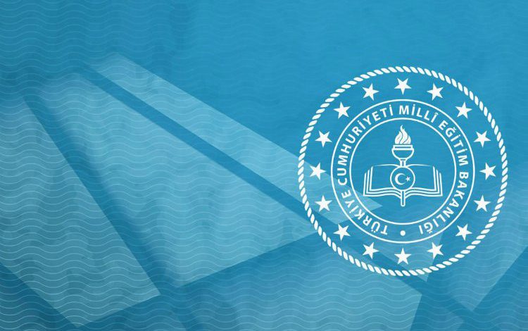 Okullarda sosyal etkinliklere tedbirli izin Okullarda sosyal etkinliklere tedbirli izin