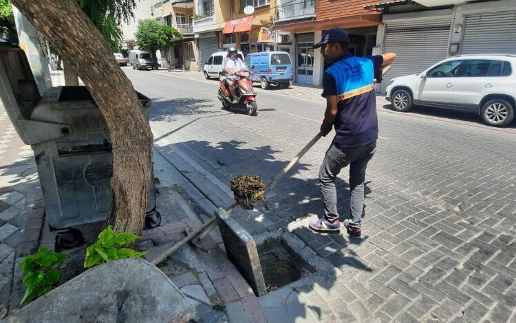 Manisa Akhisar’da MASKİ’den ızgara temizliği Manisa Akhisar’da MASKİ’den ızgara temizliği