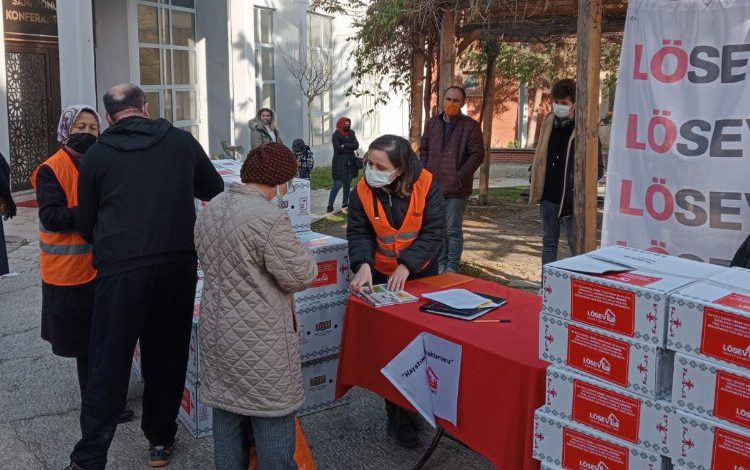 LÖSEV, Bursa ve Güney Marmara’da et dağıtımı yapıyor