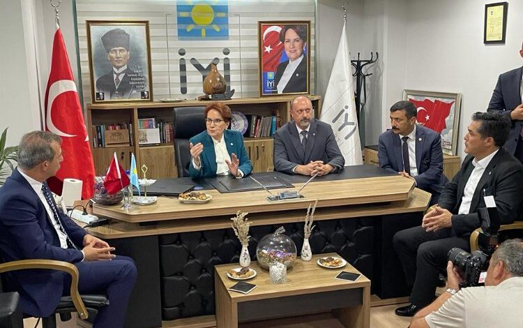 Akşener startı Bursa’dan verdi… İlk adayı açıkladı… Saygısızlık edeni çarparım! Akşener startı Bursa’dan verdi… İlk adayı açıkladı… Saygısızlık edeni çarparım!