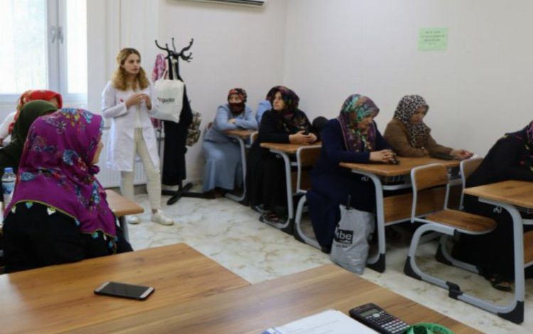 Şanlıurfalı kadınlar kadın destek merkezleri ile daha güçlü Şanlıurfalı kadınlar kadın destek merkezleri ile daha güçlü