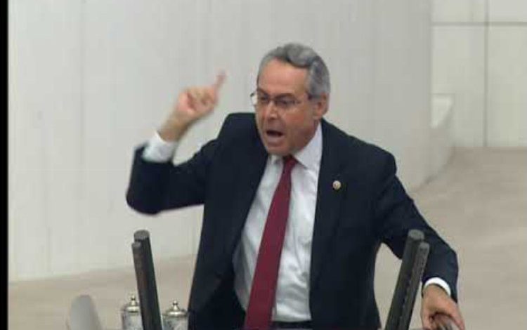 CHP’li Zeybek: “Şeffaflıktan uzak bir kurum” CHP’li Zeybek: “Şeffaflıktan uzak bir kurum”