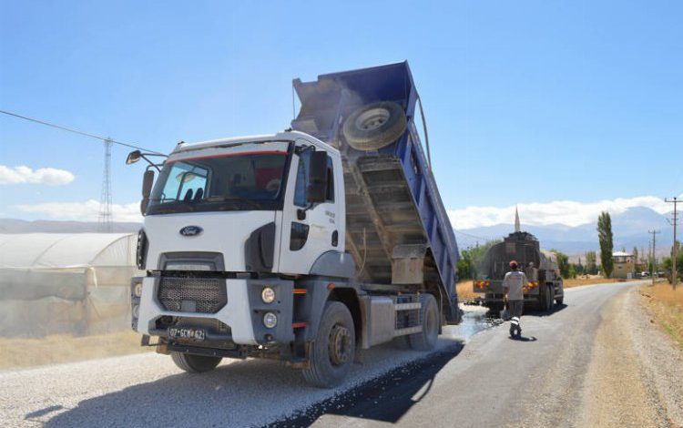 Elmalı Bayındır Yolu asfaltlandı Elmalı Bayındır Yolu asfaltlandı