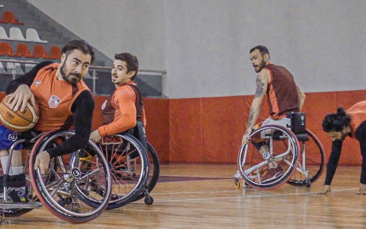Gaziantep sporda engelleri aşıyor Gaziantep sporda engelleri aşıyor