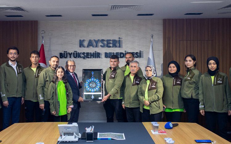 ANDA heyetinden Kayseri Büyükşehir’den çıkarması