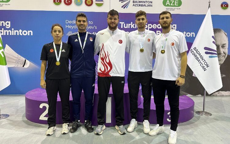 Bursalı badmintoncular Azerbaycan’dan 3 madalyayla döndü