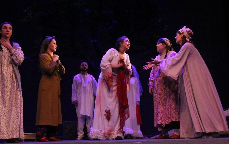 ‘Taş Bademleri’ oyunu Bursa’da izleyici ile buluşuyor