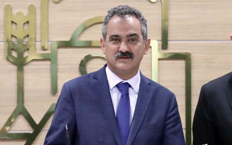 Bakan Özer’den ‘LGS’ mesajı Bakan Özer’den ‘LGS’ mesajı