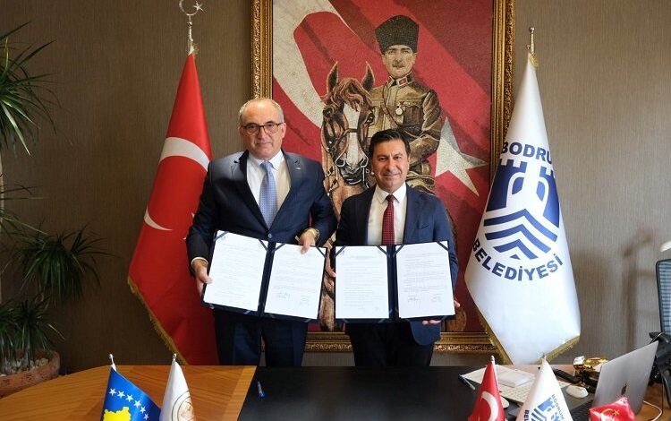 Bodrum Belediyesi ile Prizren’den kardeşlik protokolü Bodrum Belediyesi ile Prizren’den kardeşlik protokolü
