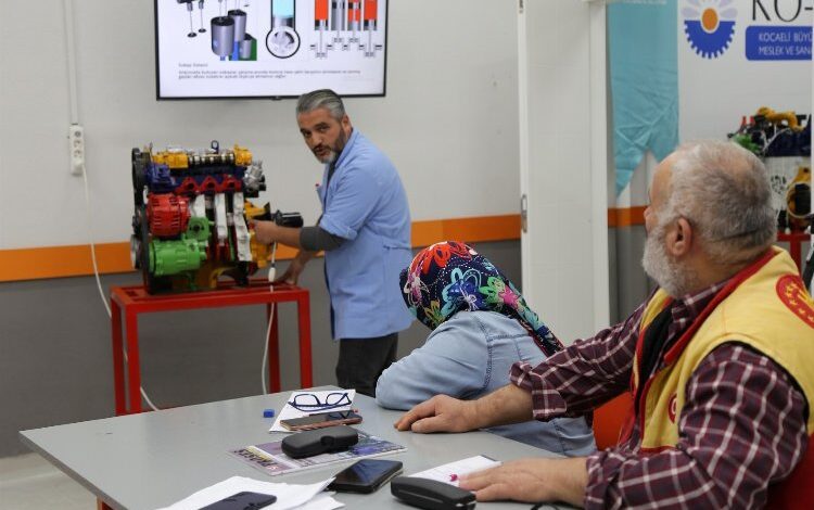 USTAM Kocaeli’de yüzler gülüyor USTAM Kocaeli’de yüzler gülüyor