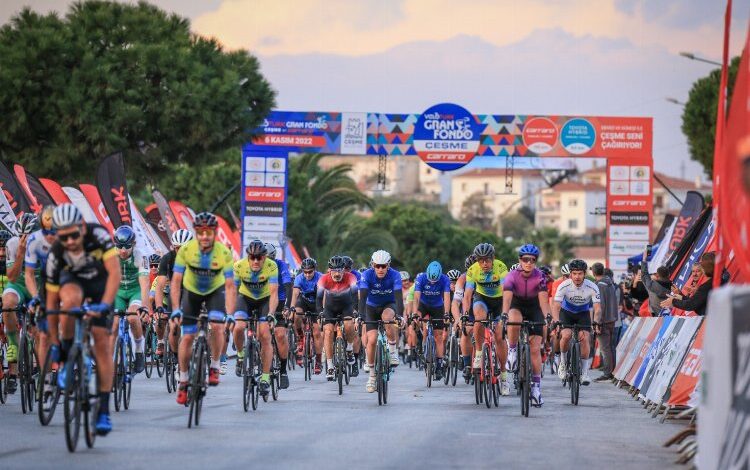 İzmir Çeşme’den 13 ülkeden bin 159 bisikletçi pedal bastı İzmir Çeşme’den 13 ülkeden bin 159 bisikletçi pedal bastı