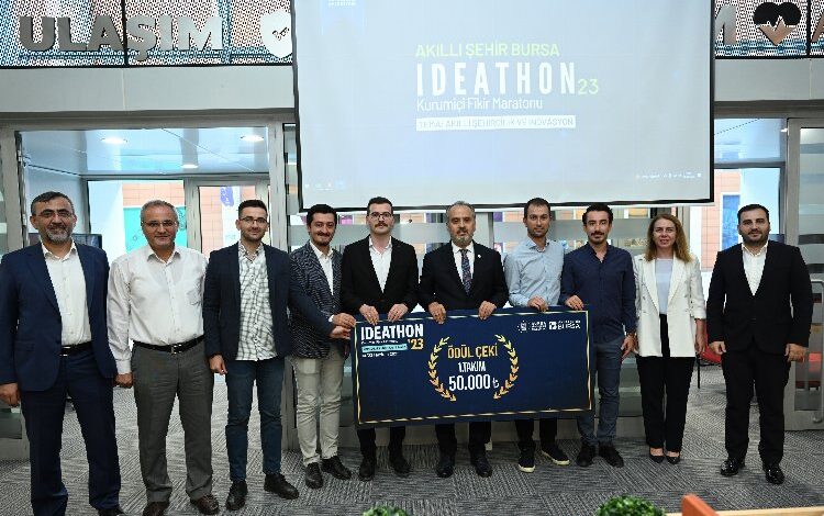 Bursa Büyükşehir’de personelin fikirleri ödüllendirildi Bursa Büyükşehir’de personelin fikirleri ödüllendirildi