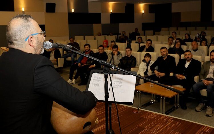 Tarihe iz bırakan türküleriyle Aşık Veysel’e vefa gecesi Tarihe iz bırakan türküleriyle Aşık Veysel’e vefa gecesi