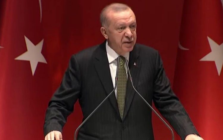 Erdoğan’dan İl Başkanları’na talimat: “2023 hedeflerimizi her ortamda anlatın” Erdoğan’dan İl Başkanları’na talimat: “2023 hedeflerimizi her ortamda anlatın”