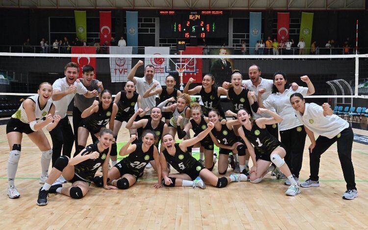 Manisa’nın Sultanları Turgutlu’yu ağırlayacak Manisa’nın Sultanları Turgutlu’yu ağırlayacak