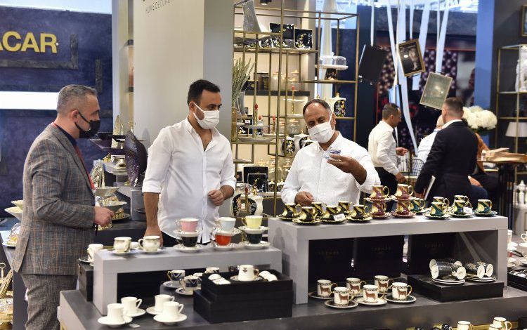 İzmirli üreticiler, yeni ürünlerini dünya ile buluşturuyor