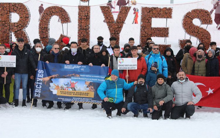 Kayseri Kocasinanlı öğrenciler Erciyes’e gitti