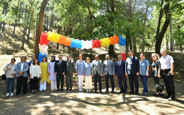 Balıkesir’de Koruyucu Aile Günü coşkusu