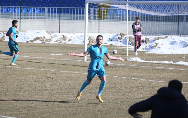 Belediye Kütahyaspor üç puanın sahibi oldu Belediye Kütahyaspor üç puanın sahibi oldu
