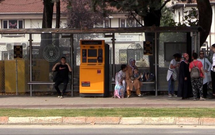 Bursa İnegöl’de duraklar akıllanıyor! Bursa İnegöl’de duraklar akıllanıyor!