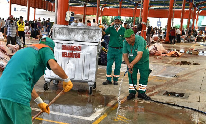 Bursa Osmangazi’de hijyenik kurban kesimi Bursa Osmangazi’de hijyenik kurban kesimi