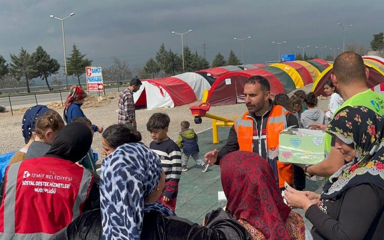 İzmit’in Kahramanmaraş’taki ‘çadırkent’inde yaşam başladı