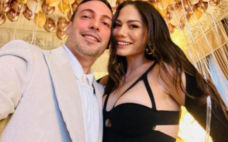 Demet Özdemir platonik aşk mı yaşıyor? Demet Özdemir platonik aşk mı yaşıyor?