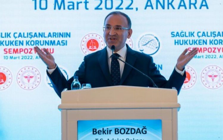 Bakan Bozdağ: Sağlıkta hak-hukuk korunacak