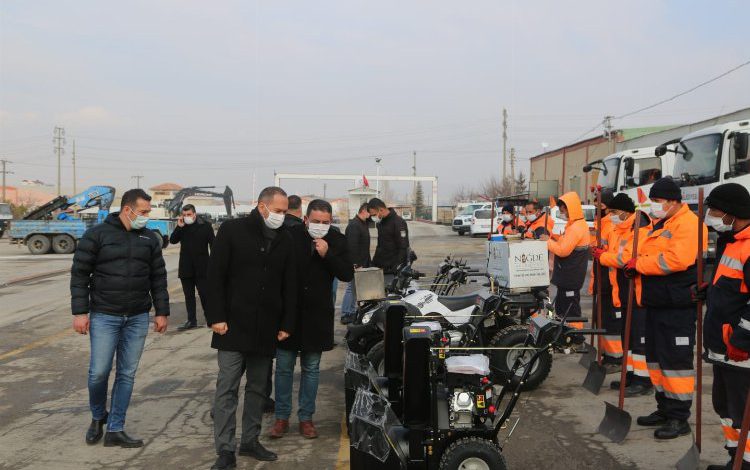 Niğde Belediyesi, kış şartlarına uygun hizmet verecek Niğde Belediyesi, kış şartlarına uygun hizmet verecek
