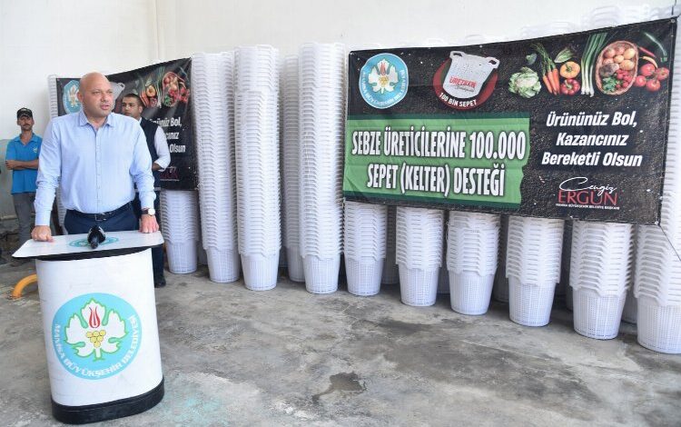 Manisa Gölmarmaralı üreticiler de sepetlendi