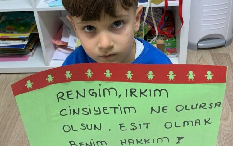 Çiğlili çocuklar hakları için buluştu Çiğlili çocuklar hakları için buluştu