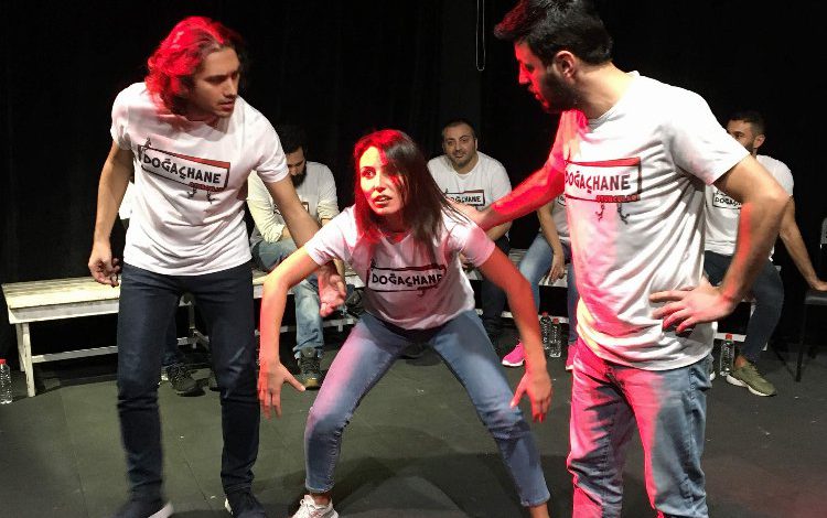 Tiyatro sahnesinde sinema Tiyatro sahnesinde sinema