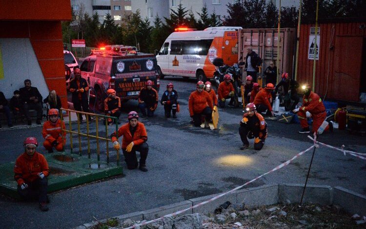 İstanbul Beylikdüzü’nde ‘afetlere hazırlık’ eğitimi