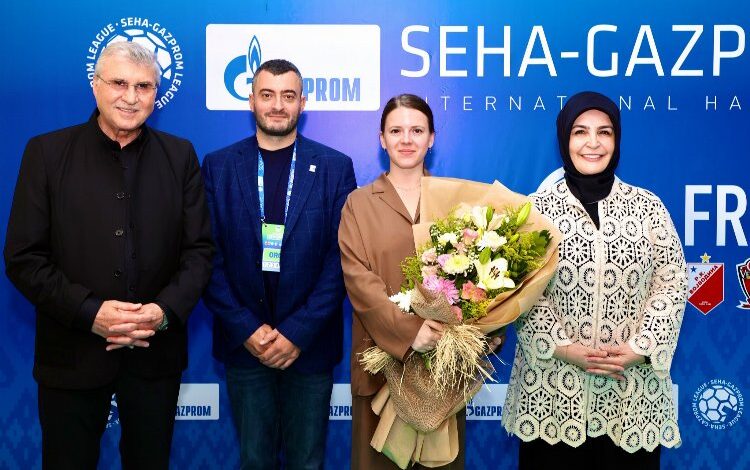 Sakarya’da özel karşılaşmada dostluk rüzgarı Sakarya’da özel karşılaşmada dostluk rüzgarı