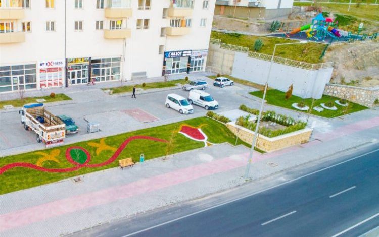 Niğde’de şehit mezarları yenilendi Niğde’de şehit mezarları yenilendi